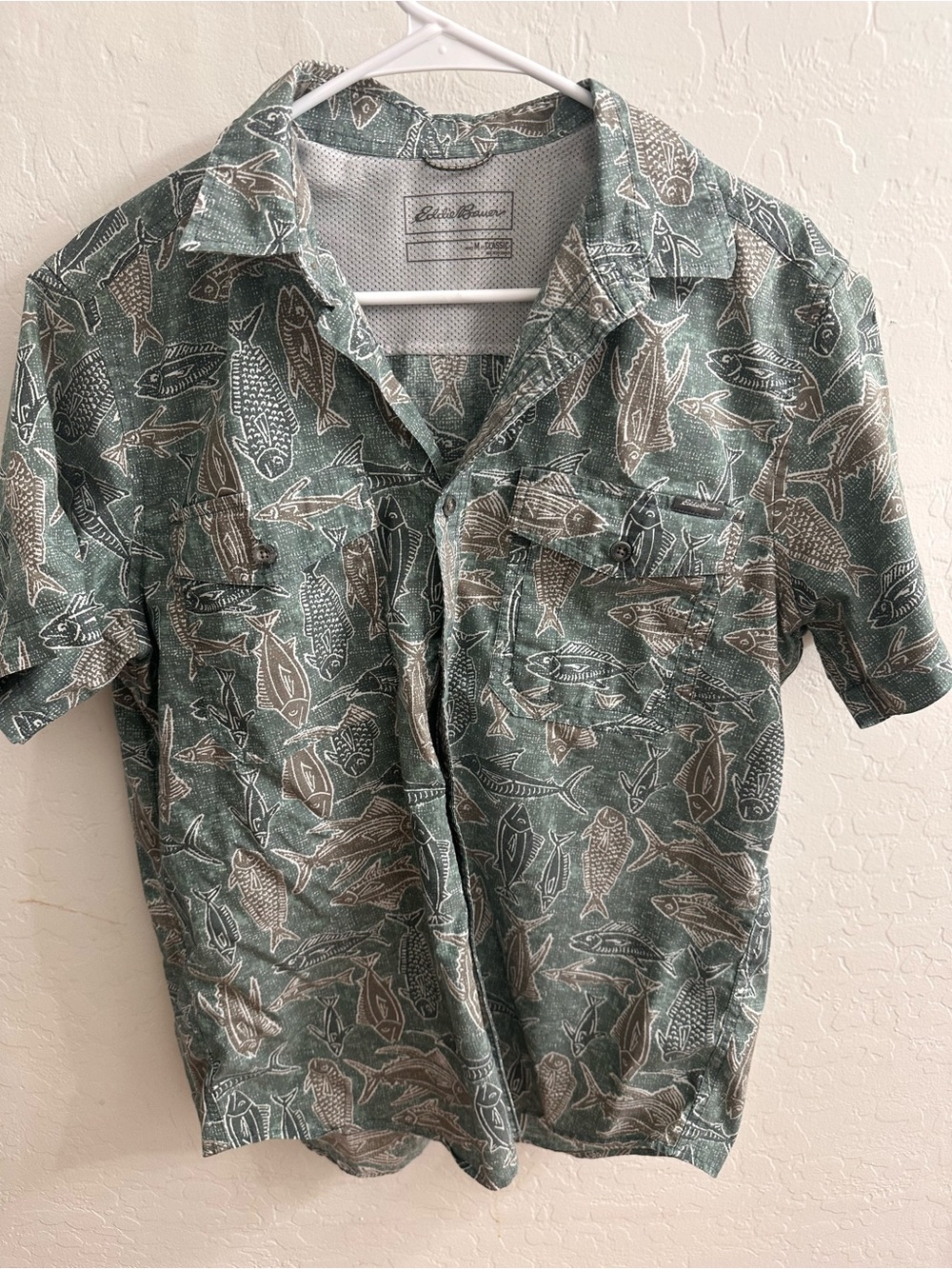 Eddie Bauer Green Fish Print Short-Sleeve Button-Down Shirt